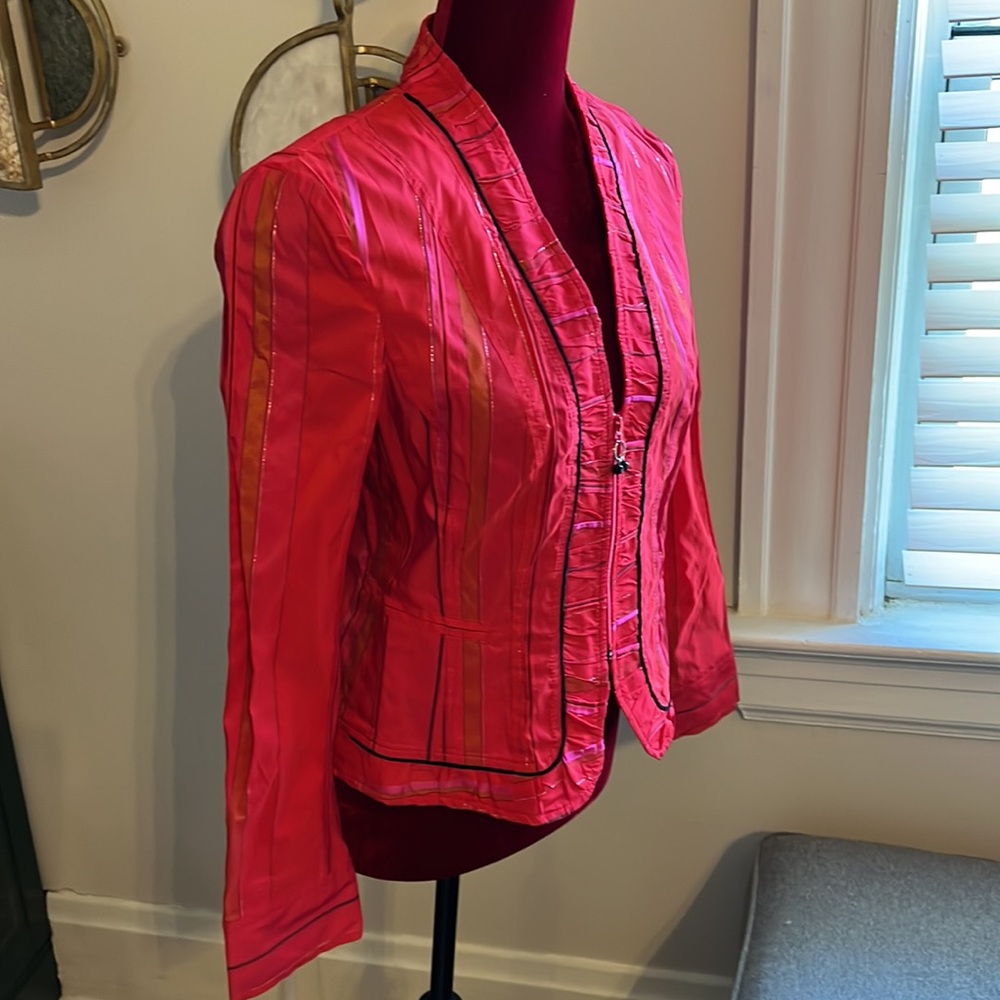 Dress Red jacket - Picture 2 of 6